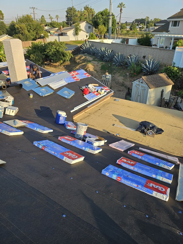 Slide of Citizen Premier Roofing