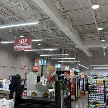 H Mart - International Grocery Near Me - Redmond, Washington