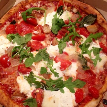 Blaze Pizza - Build your own pizza - ricotta, ovalini mozzarella, bacon, pepperoni, cherry tomatoes, fresh basil, roasted garlic, sautéed onion, & arugula - Pizza Near Me - Orlando, Florida