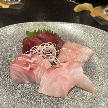 Isana - Chef sashimi local pick - Sushi Bars Near Me - Kihei, Hawaii Isana - Chef sashimi local pick - Sushi Bars Near Me - Kihei, Hawaii