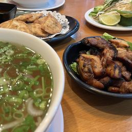 Grilled chicken pho