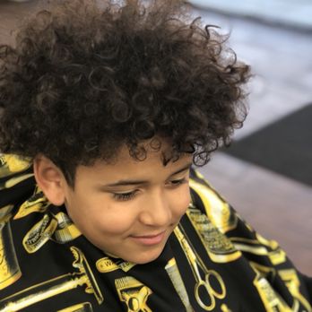 24 7 Barbershop - Barbers Near Me - Stamford, Connecticut 24 7 Barbershop - Barbers Near Me - Stamford, Connecticut