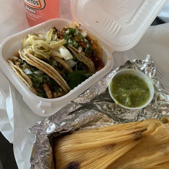 El Tenampa - Mexican Near Me - Brooklyn, New York