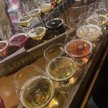 Fieldwork Brewing - Flights - Pizza Near Me - San Leandro, California