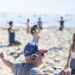 Santa Barbara Beach Yoga - Yoga on the Beach