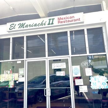 El Mariachi 2 - Entrance - Mexican Near Me - Aiea, Hawaii
