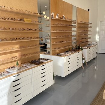 Eleven Optometry - Eyewear & Opticians Near Me - Las Vegas, Nevada