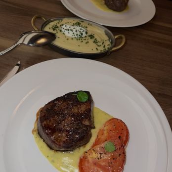 Ramsay's Kitchen - Filet Mignon - New American Near Me - Naperville, Illinois