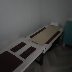 Kingdom Chiropractic - Nice Bed...