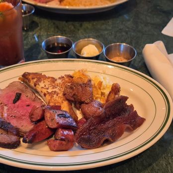 Culpepper Cattle - Prime Rib, bacon, Jalapeño sausage grits, potatoes and French toast - Steakhouses Near Me - Dallas, Texas Culpepper Cattle - Prime Rib, bacon, Jalapeño sausage grits, potatoes and French toast - Steakhouses Near Me - Dallas, Texas