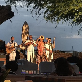 House Without A Key - Wonderful live entertainment - Seafood Near Me - Honolulu, Hawaii