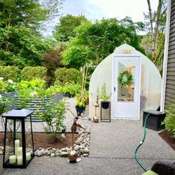 Solar Gem Greenhouses - Perfect backyard Greenhouse