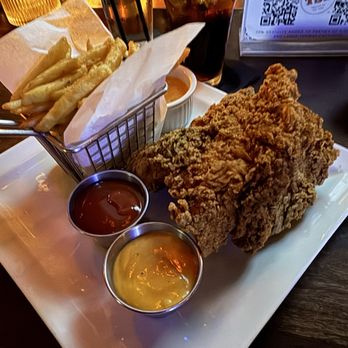 The Standard Pour - Chicken Strips - New American Near Me - Dallas, Texas The Standard Pour - Chicken Strips - New American Near Me - Dallas, Texas