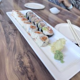 Sushi rolls