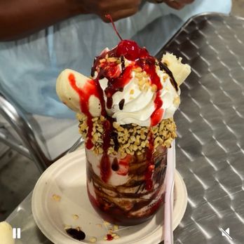 The Yard Milkshake Bar - Banana split milkshake - Ice Cream & Frozen Yogurt Near Me - Destin, Florida