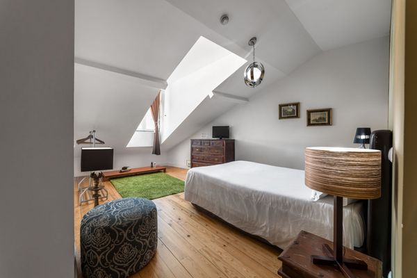 Casa do Bairro by Shiadu by null