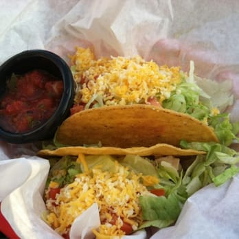 Doc's Backyard Grill - 3 $1 chicken tacos - American Near Me - Sunset Valley, Texas