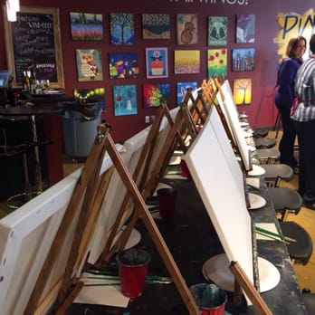 Pinot's Palette - Art Classes Near Me - Leawood, Kansas
