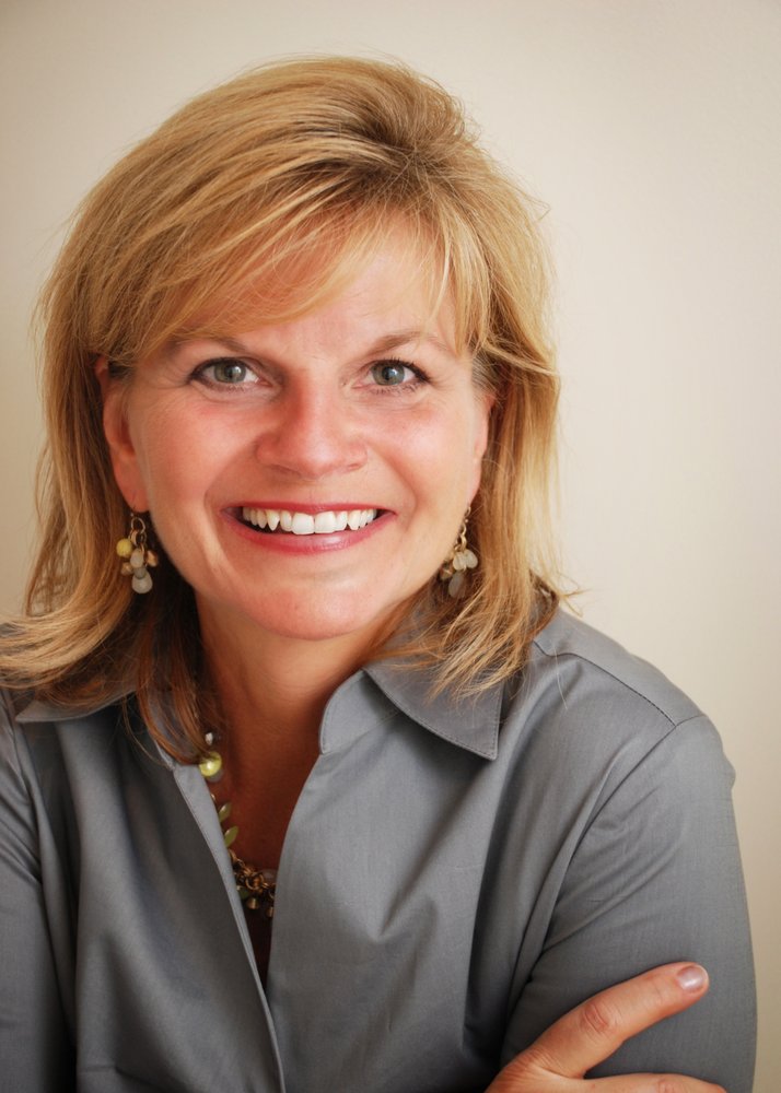 BRENDA BARON RE/MAX INNOVATIVE PROPERTIES 169 Daniel ster Hwy, Nashua, New Hampshire