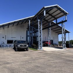DOMO Off-Road - Front entrance