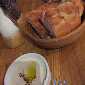 Haz Bishopsgate - Bread and tsatsiki - Mediterranean Near Me - London, XGL