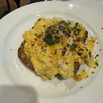 Cafe Patachou - Scrambled egg - Breakfast & Brunch Near Me - Indianapolis, Indiana