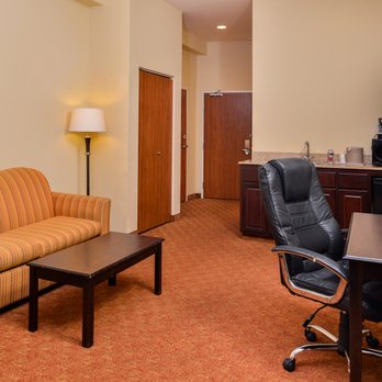 Comfort Suites Eugene - Guest room - Hotels Near Me - Eugene, Oregon