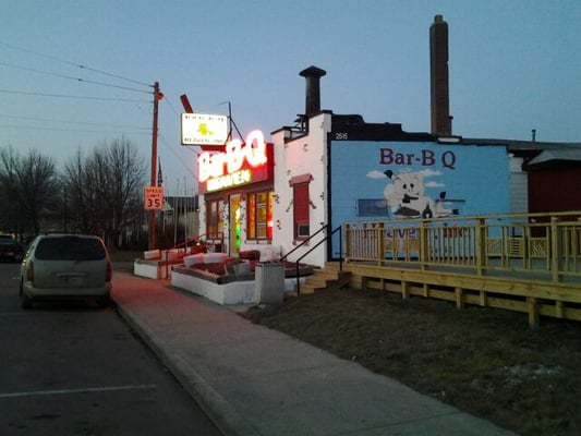 Bar-B-Q Heaven by null