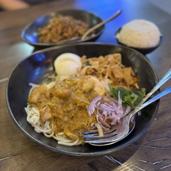 Burma Taste - nan gyi thoke noodles - Noodles Near Me - Sunnyvale, California