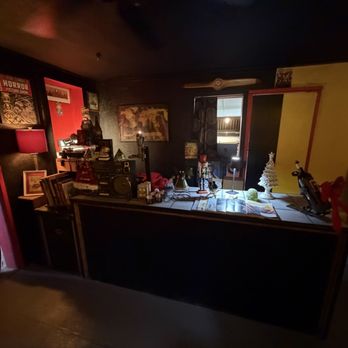Rock N Raul's Smokehouse - Barbeque Near Me - Fort Davis, Texas