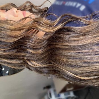 Bellazza Beauty Bar 2.0 - Alexa's work! - Hair Salons Near Me - Tucson, Arizona