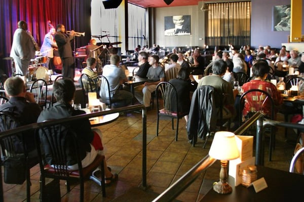 Dimitriou's Jazz Alley by null