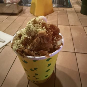 Yellow - Coffee & Tea Near Me - Washington, DC, District of Columbia