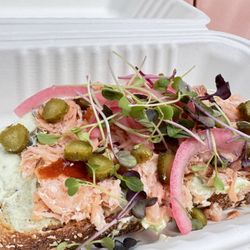 Mama Matcha Green Bar - Smoked salmon, baby!!