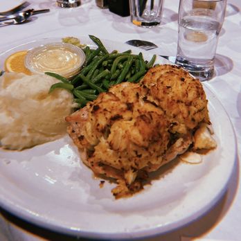 The Pub - Chicken platter - Pubs Near Me - Pennsauken, New Jersey