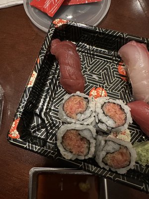 Sakana Sushi by null