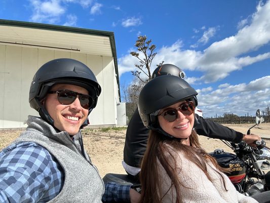 Third Wheel Tours by null