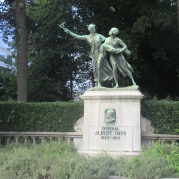 Parc du Cinquantenaire - Parks Near Me - Brussels, BRU Parc du Cinquantenaire - Parks Near Me - Brussels, BRU