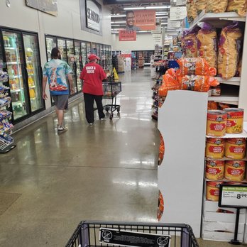 Smart & Final Extra! - Grocery Near Me - North Hollywood, California