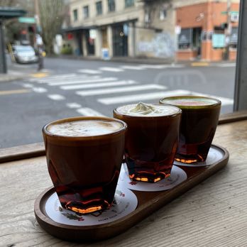 Stumptown Coffee Roasters - holiday flight - Coffee & Tea Near Me - Portland, Oregon