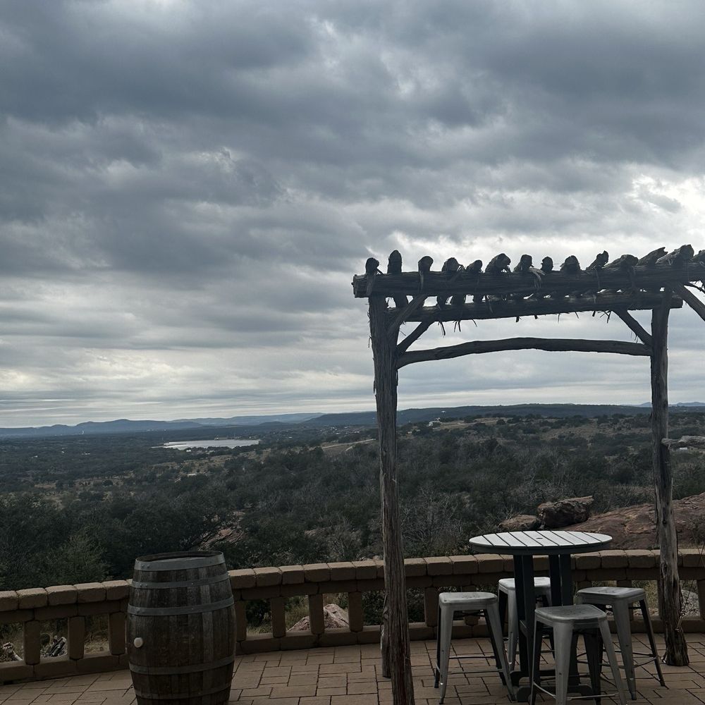 Torr Na Lochs - Wineries Near Me - Burnet, Texas Torr Na Lochs - Wineries Near Me - Burnet, Texas