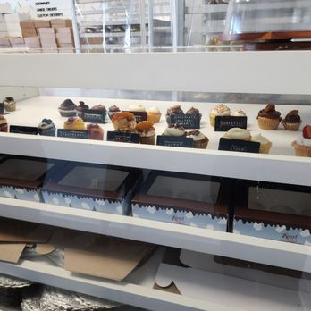 Sweet Red Peach - Bakeries Near Me - Menifee, California