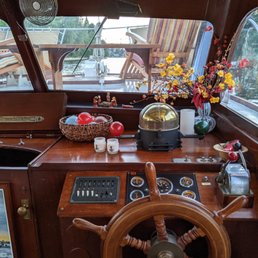 Beautiful boat!