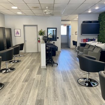 David Arnold Salon - Hair Salons Near Me - Jenkintown, Pennsylvania