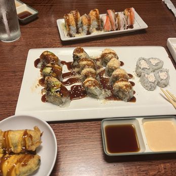 Japan House - Sushi Bars Near Me - North Richland Hills, Texas