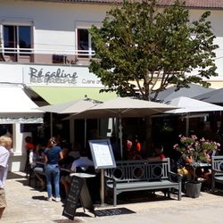 Regaline - La terrasse au soleil avec des beaux coin d'ombres