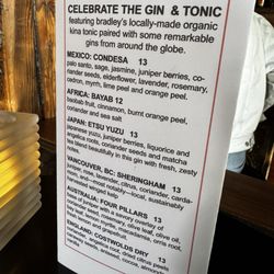 Lottie's Lounge - Gin and tonic menu