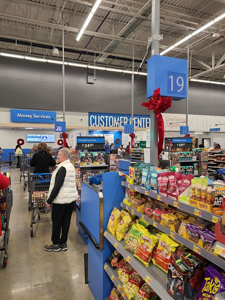 WALMART SUPERCENTER Updated August 2024 36 Photos & 26 Reviews