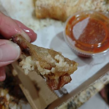 Rickey's Restaurant & Lounge - Wings - Sports Bars Near Me - Hollywood, Florida