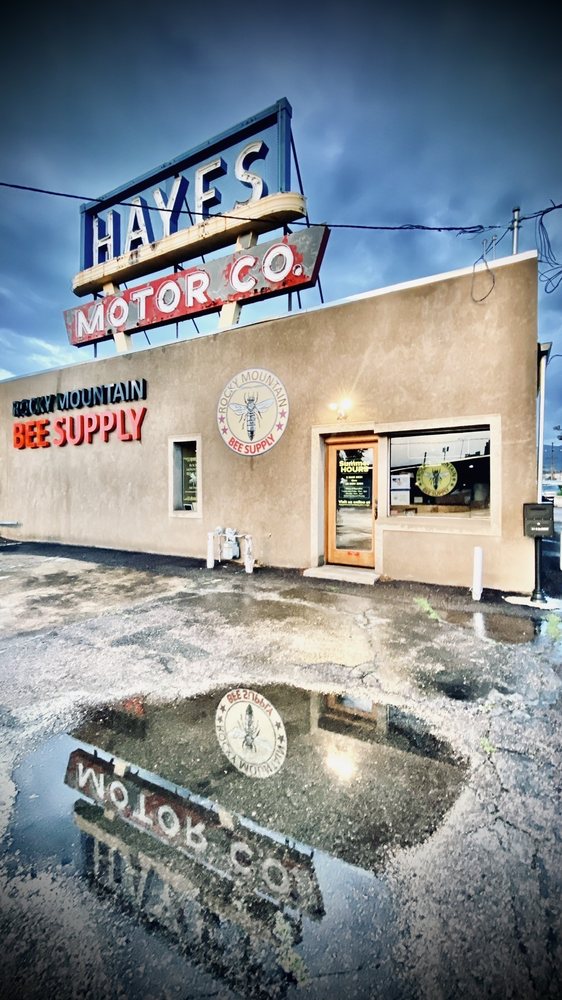 HAYES MOTOR COMPANY Updated April 2024 24 S Walnut St, Colorado Springs, Colorado Car